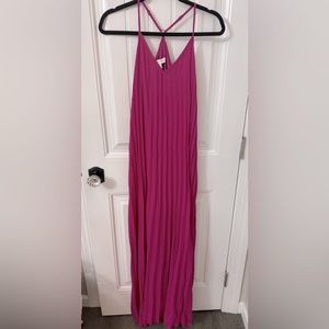 SHE & SKY HARBOR PLEATED MAXI DRESS, MAGENTA, Small, NWT